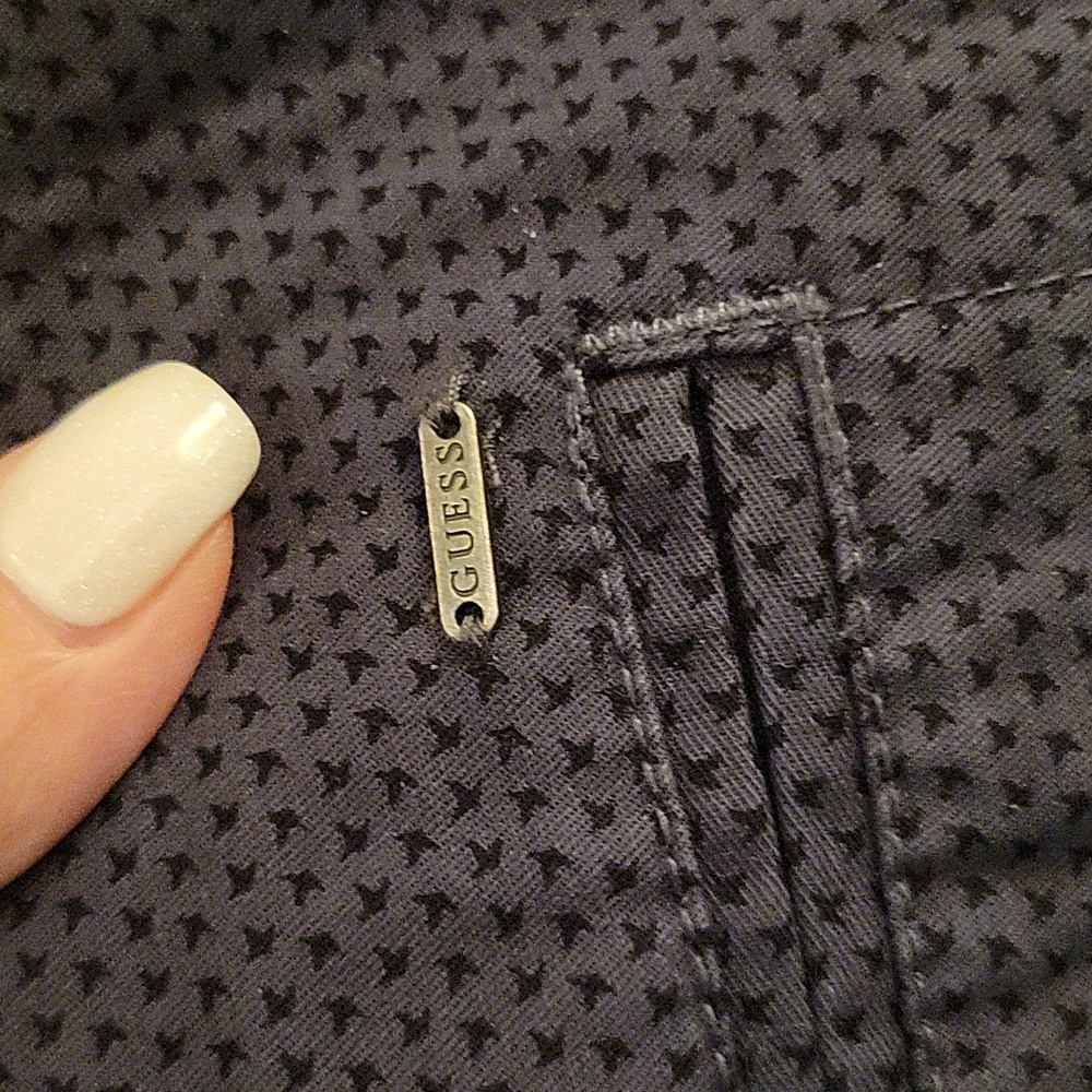 GUESS COTTON SHORTS - Picture 9 of 9